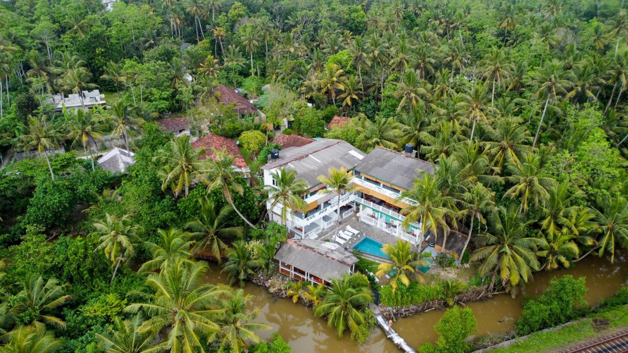 Bed and Breakfast Asanka Surf House & Resturant Мидигама-Ист Экстерьер фото